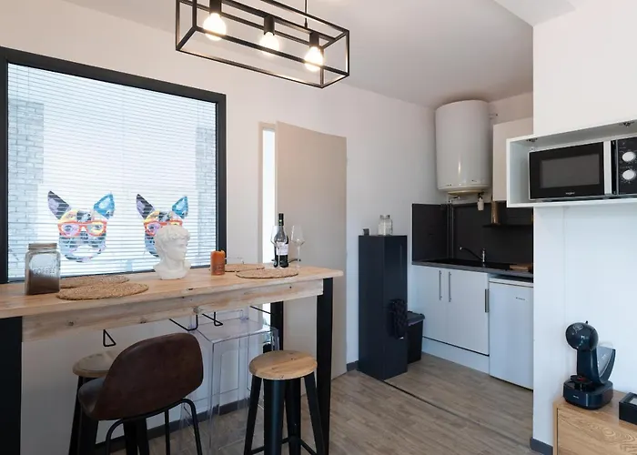 Apartment Cachette Chic A *