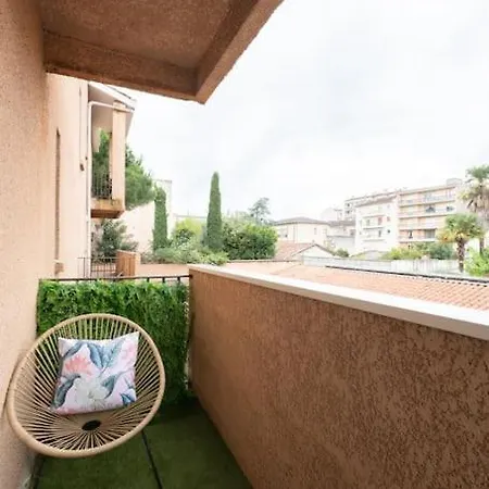 Apartment Cachette Chic A